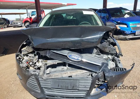 2014 Ford Focus S из США, поврежденный, VIN 1FADP3E25EL196005